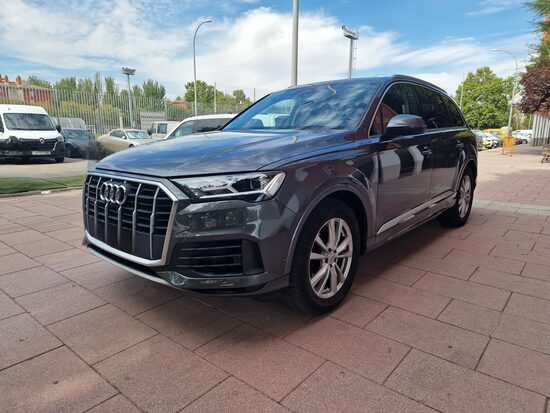 AUDI Q7 55 TFSI e QUATTRO TIPTRONIC 340 CV AUTOMÁTICO 5 PLAZAS HÍBRIDO ENCHUFABLE (PHEV)