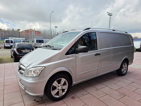 Mercede-Benz Vito 112 CDI 3.0 V6 225CV Automático 3 Plazas Etiqueta C