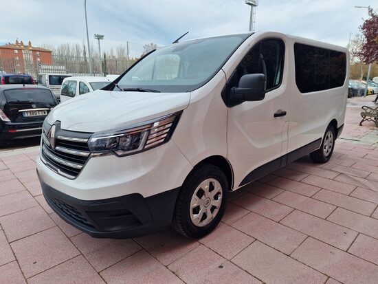 Renault Trafic Combi Business 2022 2.0 DCI 9 Plazas Etiqueta C