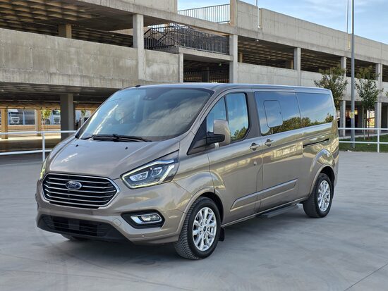 Ford  Tourneo Custom 2019 L2 170CV 9 Plazas Etiqueta C