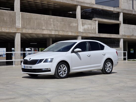 Skoda Octavia 2.0 TDI 150CV Like Manual 5 Plazas Etiqueta C 