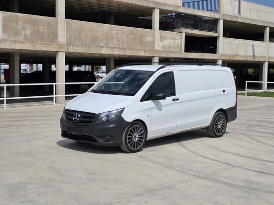 Mercedes Vito Furgon 116 2.2 163CV Manual 3 Plazas Etiqueta C