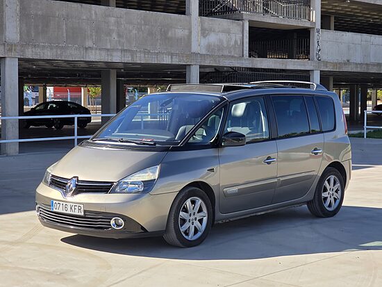 Renault Espace Initiale 2.0 dCi 150CV Manual Diesel 7 Plazas