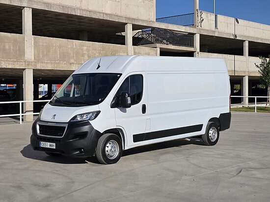 Peugeot Boxer 335 L3H2 2.2 BlueHDi 140CV  Manual 3 Plazas Diesel Etiqueta C