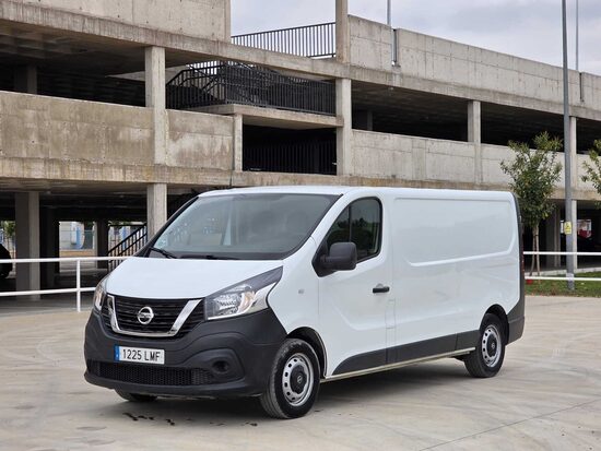 NISSAN NV300 2.0 DCI 120CV L2H1 Furgón Comfort 3 Plazas Etiqueta C