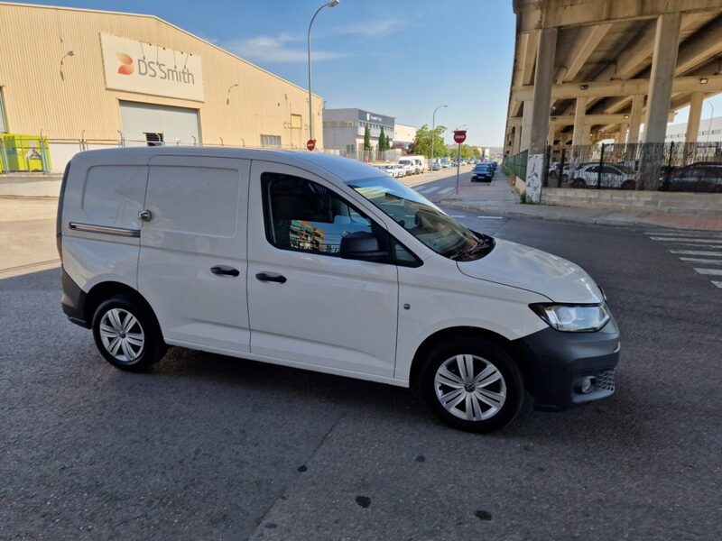 VOLKSWAGEN CADDY CARGO 2.0 TDI 90KW (122CV) 4MOTION 4X4  AÑO 2021  VENDIDO